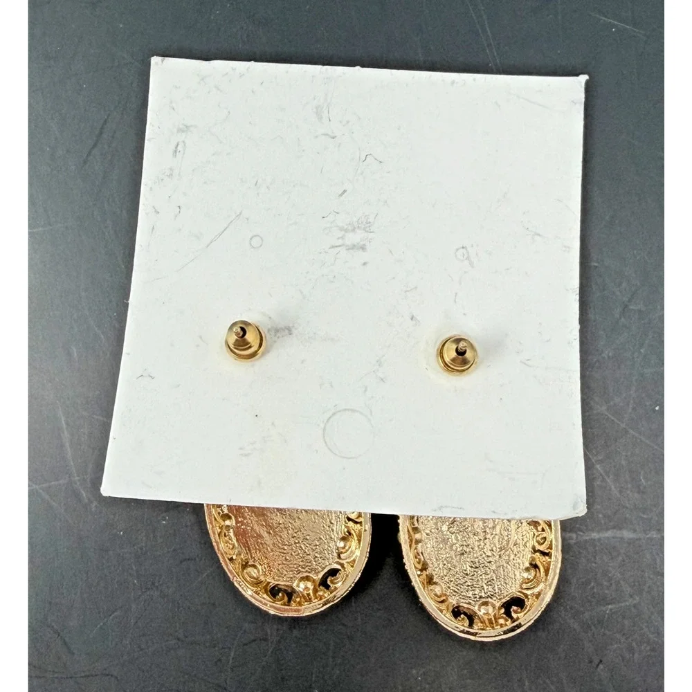 Cameo Style Drop Earrings Black Gold Tone Victorian Lady Oval 24mm - Picture 5 of 7
